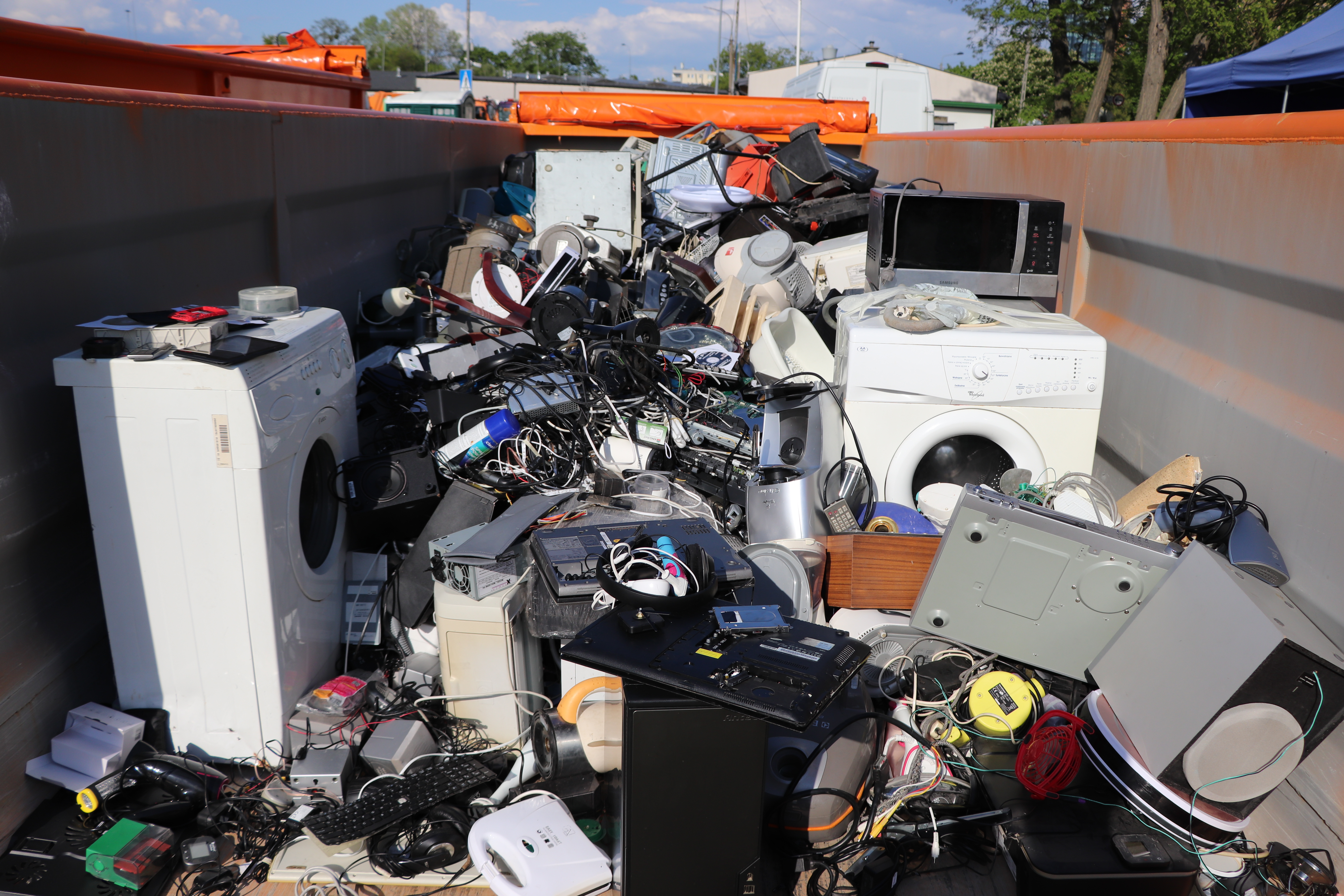 fot. MPO Warszawa elektroodpady w PSZOK u przy Tatarskiej