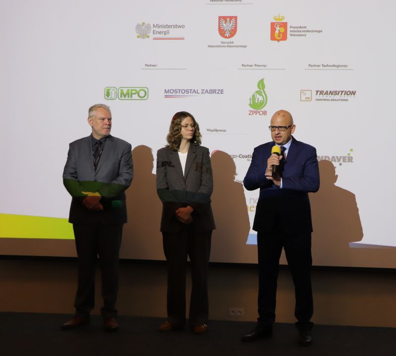 Seminarium otworzyli: Pan Dyrektor DGEiPZ Marcin Podgórski, Pani Dyrektor Koordynator ds. Zielonej Warszawy Magdalena Młochowska i Pan Prezes MPO - Adam Chwieduk.